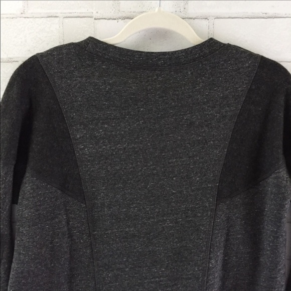 ALO Yoga Heathered Grey Black Rapids Sweatshirt Size XS. - Picture 7 of 8